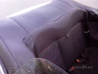 Volkswagen Golf Karman 1.8 R4 66kW