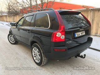 Volvo XC90 AWD Momentum 2.4 D5 136kW