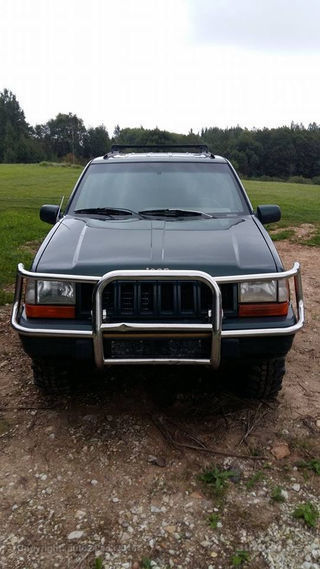 Jeep Grand Cherokee Limited 4.0 r6 135kW