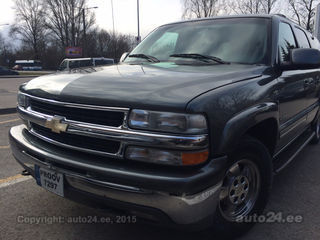 Chevrolet Suburban LT 5.3 V8 213kW