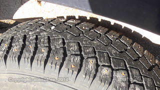 Mazda B2500 2.5 57kW