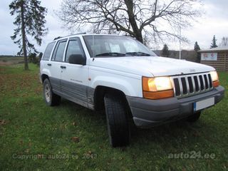 Jeep Grand Cherokee Laredo 4.0 R6 131kW