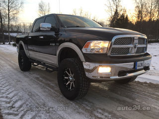 Dodge RAM Laramie Crew Cab HEMI 5.7 V8 291kW